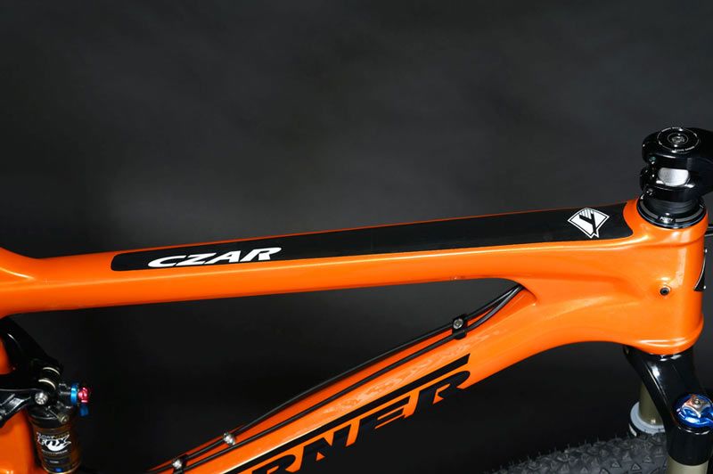 2013-Turner-Czar-carbon-29er-full-susp-mountain-bike03